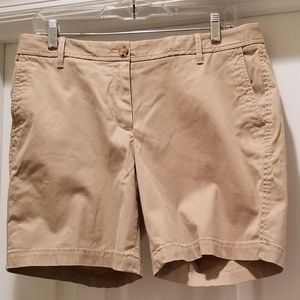 Talbots size 8 Khaki shorts